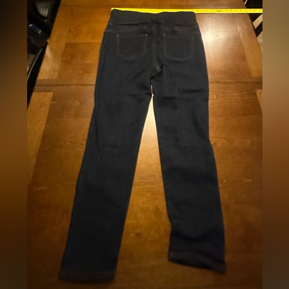 Chico's Dark Indigo Straight Leg Jeans 1.5 = US 10/M - Picture 5 of 7